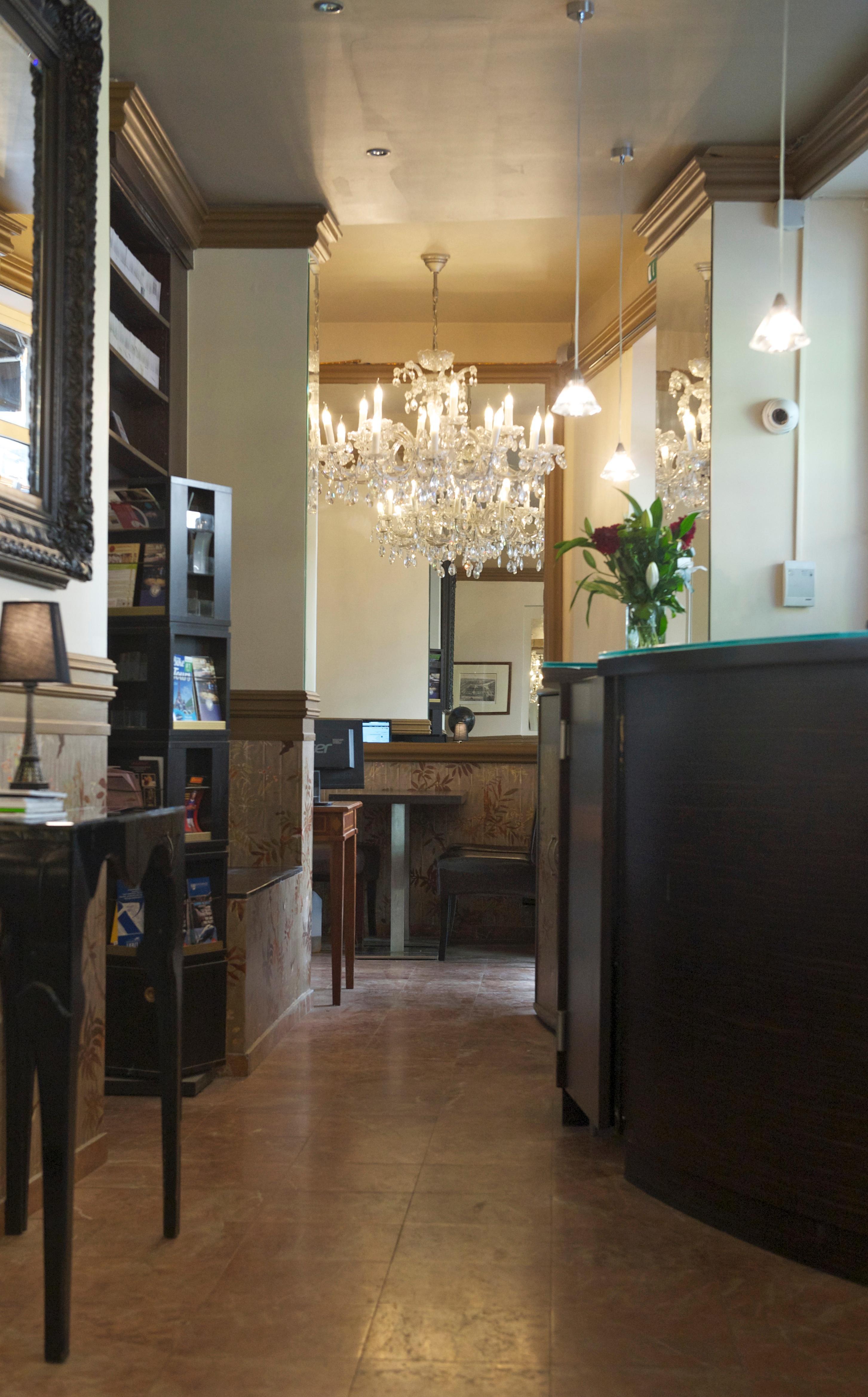 Hotel Petit Saint-Honore Paris Dış mekan fotoğraf
