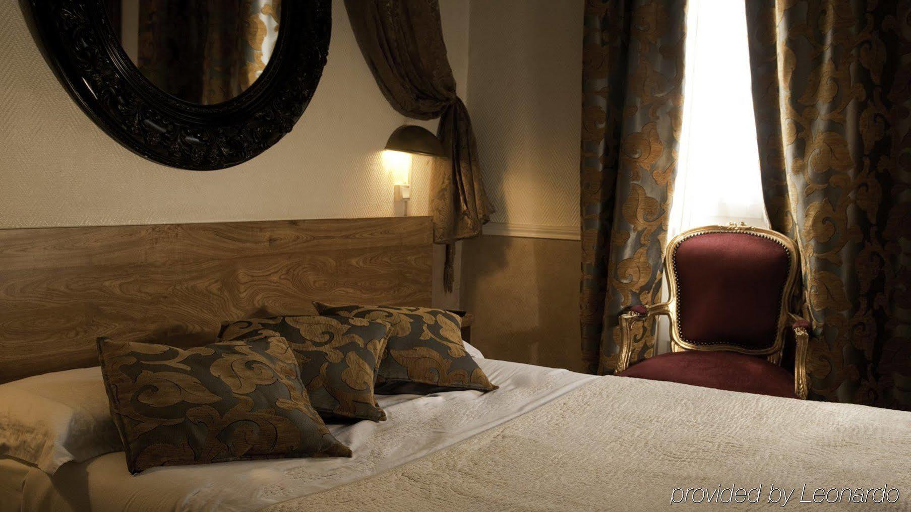 Hotel Petit Saint-Honore Paris Dış mekan fotoğraf